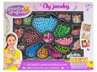 Navlkac korlky v krabice - zvtit obrzek