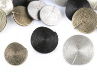 Velk designov knoflk s povrchovou strukturou velikost 40; 48; 52