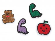 Naehlovaka medvdek, dinosaurus, jablko